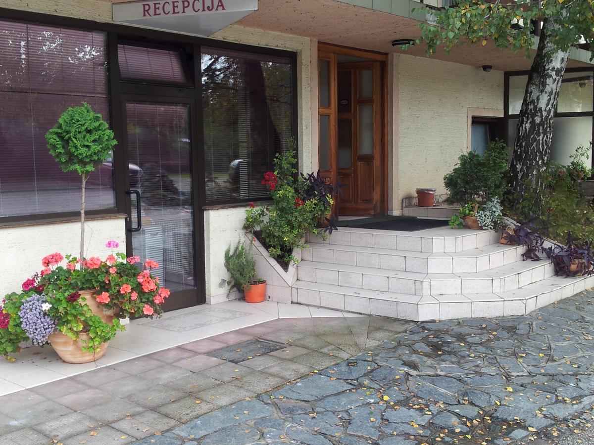 Hotel Rimski Most Ilidža Εξωτερικό φωτογραφία